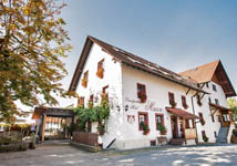Landgasthaus-Hotel Maien***s
